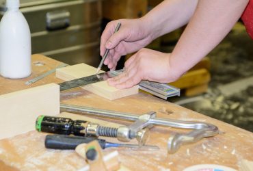 Essential Guide to Choosing the Best Power Tools for Your Home Projects